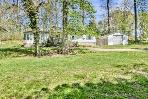 412 Bushy Creek Rd, Woodruff, SC 29388