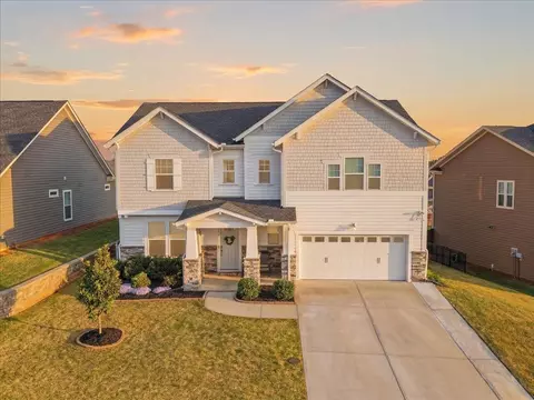 303 Durness Dr, Simpsonville, SC 29681