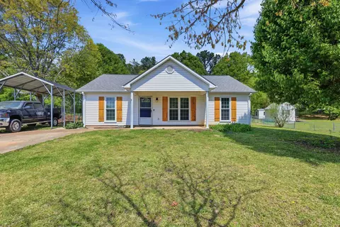 718 Judy Ann Ct, Inman, SC 29349