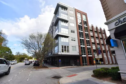 100 E Washington St, Greenville, SC 29601