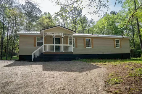 209 Bushy Creek Rd, Woodruff, SC 29388