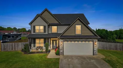 213 Creekside Farms Way, Duncan, SC 29334