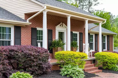 110 Crestview Dr, Union, SC 29379