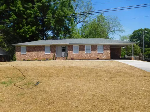 121 Robinhood Drive Dr, Gaffney, SC 29341