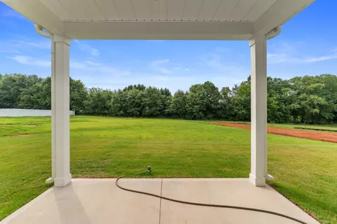 Exterior - 431 Dodger Ave, Chesnee, SC 29323 photo 4 of 5