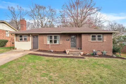 117 Lincoln Dr, Spartanburg, SC 29306