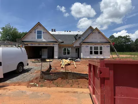 575 Adventure Isla Way, Campobello, SC 29322