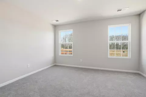 Bedroom - 838 Mahaffey Ct, Spartanburg, SC 29301 photo 9 of 10