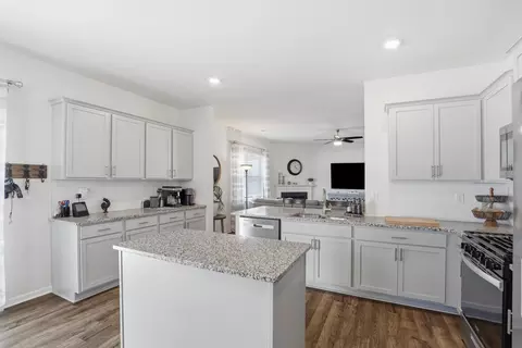 47 Oak Edge Ln, Greer, SC 29651 photo 13