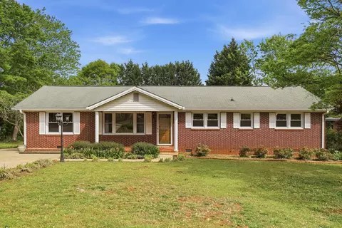 48 Montis Dr, Greenville, SC 29617