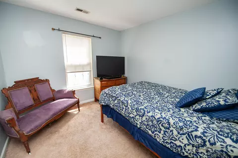 Bedroom - 486 Brighton Woods Dr, Moore, SC 29369 photo 3 of 4