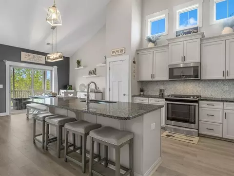 Kitchen - 623 Munchberry Way, Spartanburg, SC 29301 photo 2 of 4