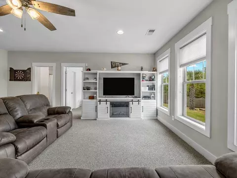 Living - 623 Munchberry Way, Spartanburg, SC 29301 photo 5 of 5