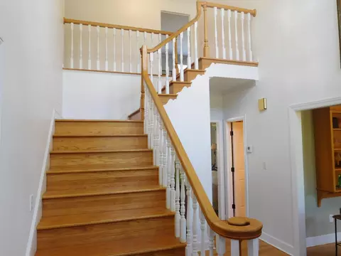 Entry Way - 106 Hampton Dr, Gaffney, SC 29341 photo 2 of 3