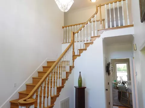 Entry Way - 106 Hampton Dr, Gaffney, SC 29341 photo 1 of 3