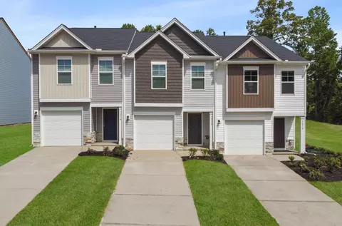 1298 Forestbrook Ln, Spartanburg, SC 29303