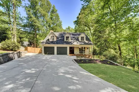 105 Summer Creek Ct, Greer, SC 29650