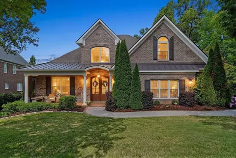 120 Covey Hill Ln, Greenville, SC 29615