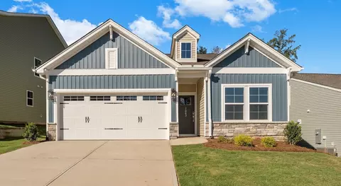 7063 New Horizons Ln, Boiling Springs, SC 29316
