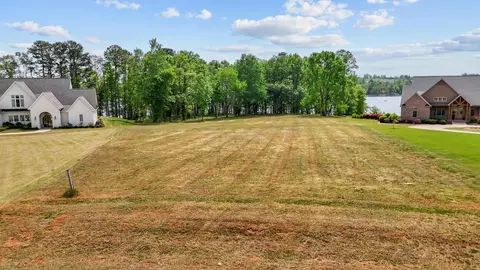 121 Shore Vis, Greer, SC 29651