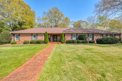 300 Crestview Ln, Spartanburg, SC 29301
