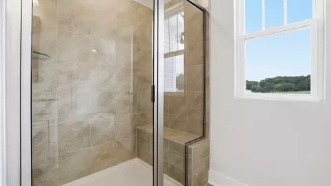 Bath - 612 Jules Ln, Moore, SC 29369 photo 3 of 3