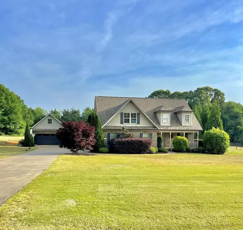 170 Old Pros Dr, Gaffney, SC 29341