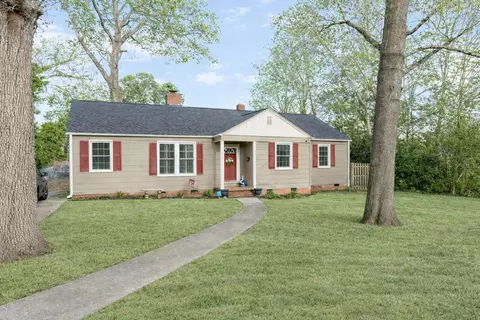 315 Briarwood Rd, Spartanburg, SC 29301