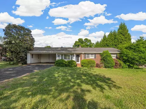 299 Mcabee Rd, Roebuck, SC 29376