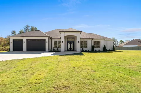 1730 Riveroak Rd, Inman, SC 29349