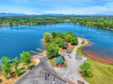 View/Area - 211 Sunward Path, Inman, SC 29349 photo 4 of 6