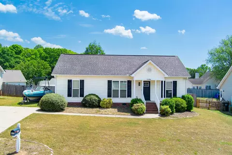 1104 Dunwoody Dr, Simpsonville, SC 29681