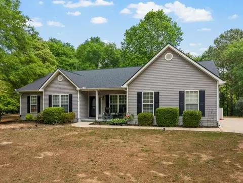 543 Thorn Cove Dr, Chesnee, SC 29323
