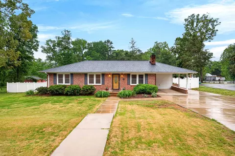 105 Skyuka Circle Rd, Landrum, SC 29356