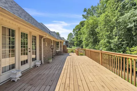 Exterior - 107 S Pointe Ct, Moore, SC 29369 photo 3 of 8