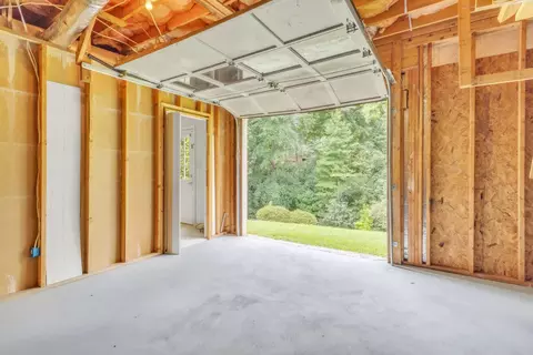 Other - 107 S Pointe Ct, Moore, SC 29369 photo 11 of 12