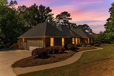 Exterior - 107 S Pointe Ct, Moore, SC 29369 photo 6 of 8