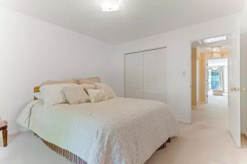 Bedroom - 107 S Pointe Ct, Moore, SC 29369 photo 3 of 6