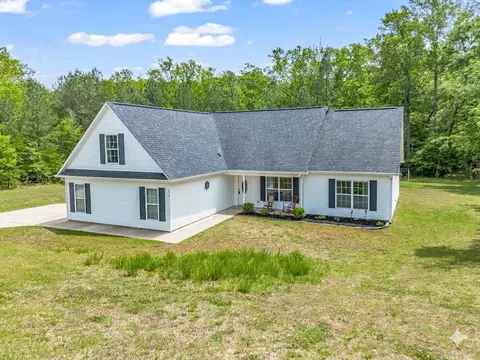 216 Hillcrest Dr, Gaffney, SC 29340