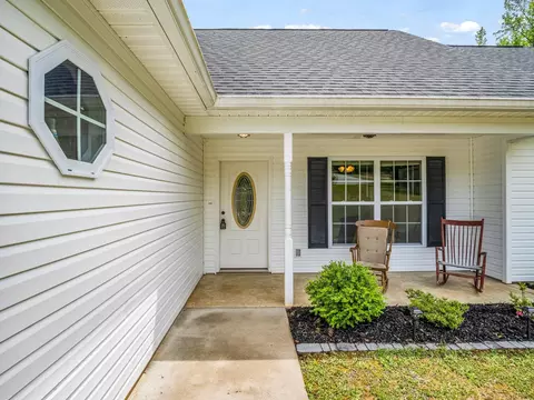Exterior - 216 Hillcrest Dr, Gaffney, SC 29340 photo 4 of 10