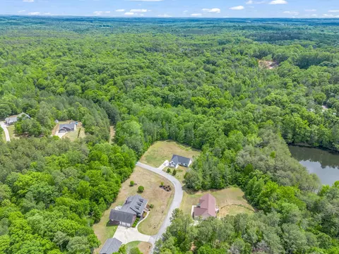 View/Area - 216 Hillcrest Dr, Gaffney, SC 29340 photo 4 of 6