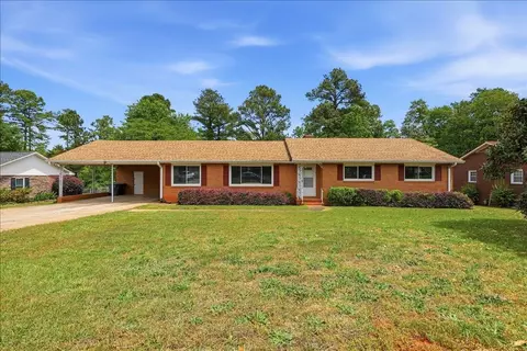 180 Gordon Dr, Spartanburg, SC 29301