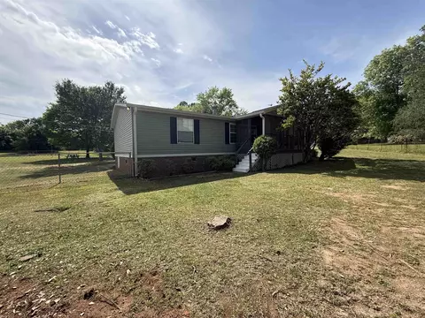 70 Lake Vista Dr, Lyman, SC 29365