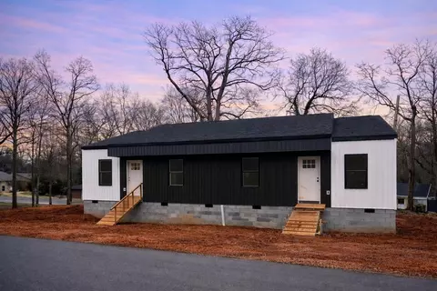 142144 Andover Rd, Spartanburg, SC 29301