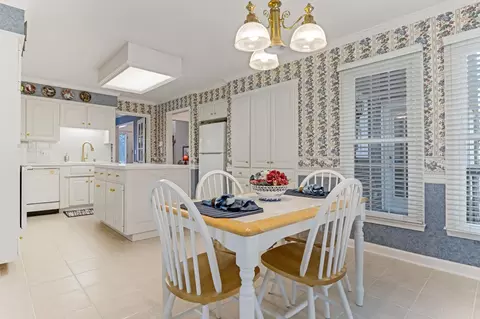 Dining - 310 Meathward Cir, Moore, SC 29369 photo 2 of 2