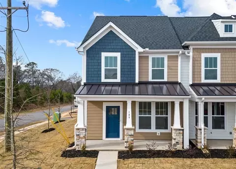 109 Dalmatian Dr, Spartanburg, SC 29307