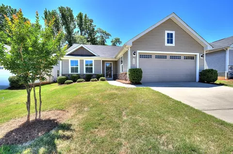 688 Hardwood Dr, Boiling Springs, SC 29316