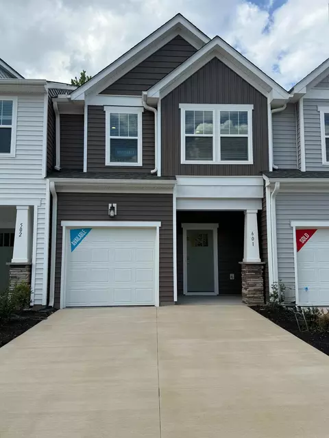 601 E Norvell Ct, Spartanburg, SC 29307
