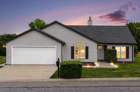25 Trumpeter Ln, Simpsonville, SC 29680