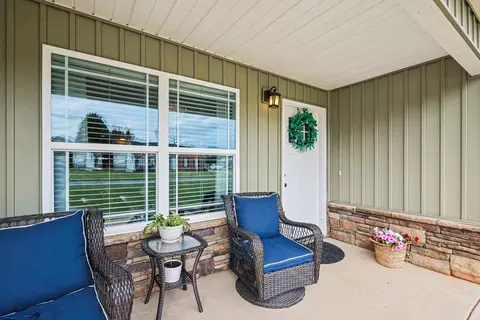 Exterior - 1580 Settle Rd, Inman, SC 29349 photo 5 of 6